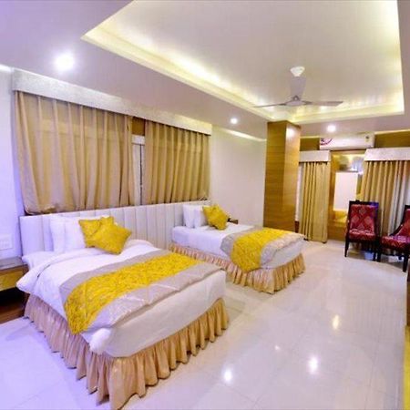 Hotel Mk Vivanta Gwalior Extérieur photo
